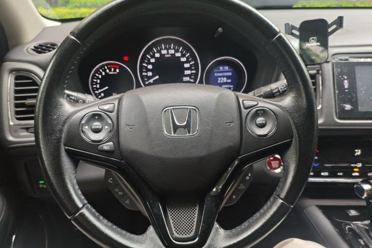 Used Honda Vezel 2015 1.8L CVT 2WD Luxury Model Steering Wheel