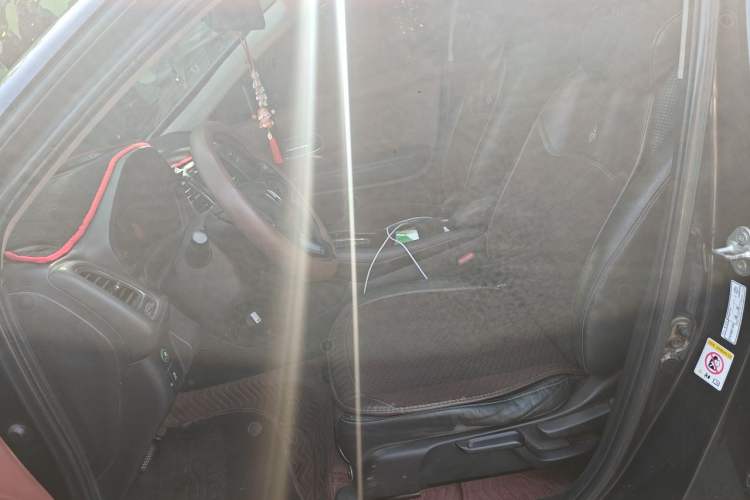 Used Honda Vezel 2015 1.8L CVT 2WD Luxury Model Left Front Seat