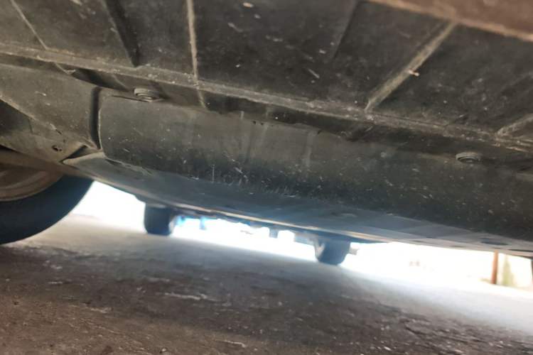 Used Honda Vezel 2015 1.5L CVT two-wheel drive Comfort trim Chassis Front