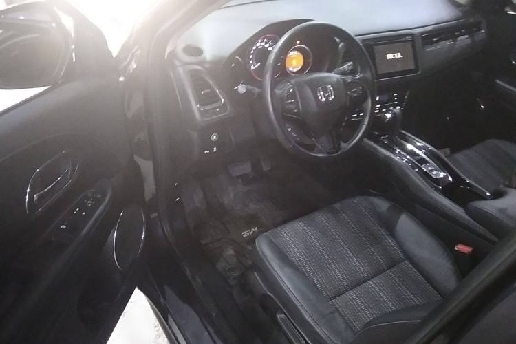 Used Honda Vezel 2015 1.8L CVT 2WD Luxury Model Driver Seat