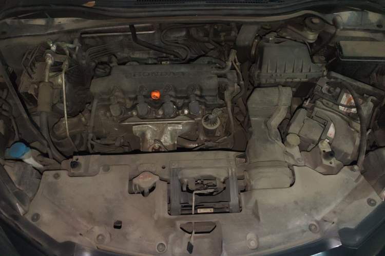 Used Honda Vezel 2015 1.8L CVT 2WD Luxury Model Engine Bay