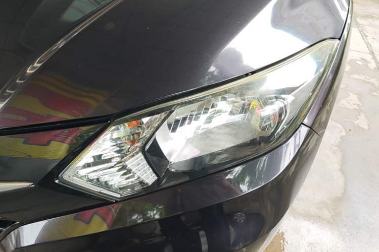 Used Honda Vezel 2015 1.5L CVT two-wheel drive Comfort trim Left Front Headlight
