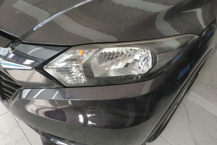 Used Honda Vezel 2015 1.5L CVT two-wheel drive Comfort trim Left Front Headlight