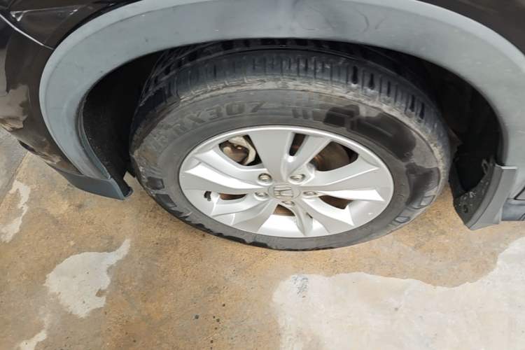 Used Honda Vezel 2015 1.5L CVT two-wheel drive Comfort trim Left Front Wheel Hub
