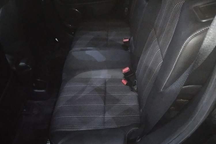 Used Honda Vezel 2015 1.8L CVT 2WD Luxury Model Left Rear Seat