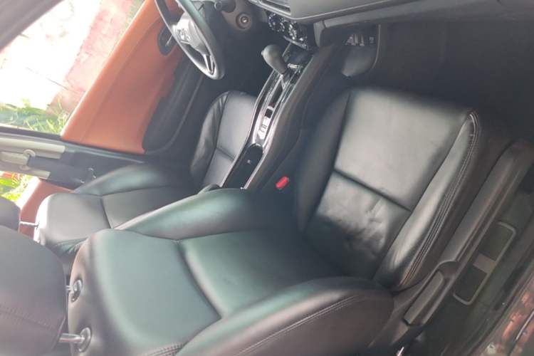 Used Honda Vezel 2015 1.5L CVT two-wheel drive Comfort trim Right Front Seat