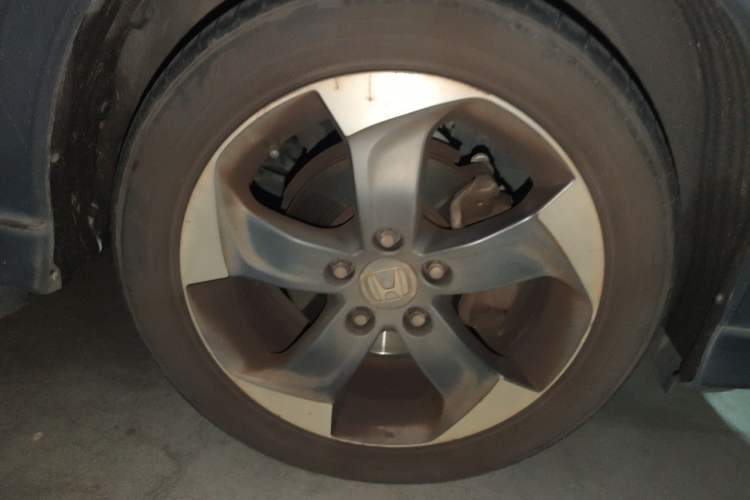 Used Honda Vezel 2015 1.8L CVT 2WD Luxury Model Right Front Wheel Hub