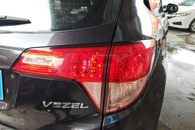 Used Honda Vezel 2015 1.5L CVT two-wheel drive Comfort trim Right Rear Taillight