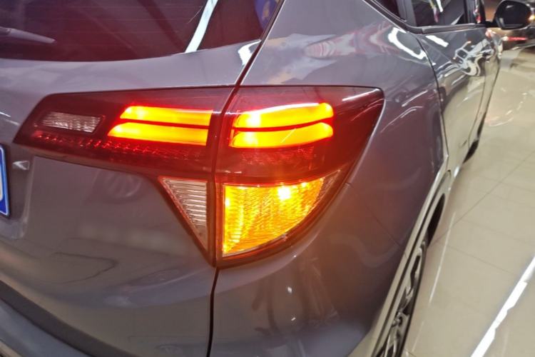 Used Honda Vezel 2015 1.8L CVT 2WD Luxury Model Right Rear Taillight