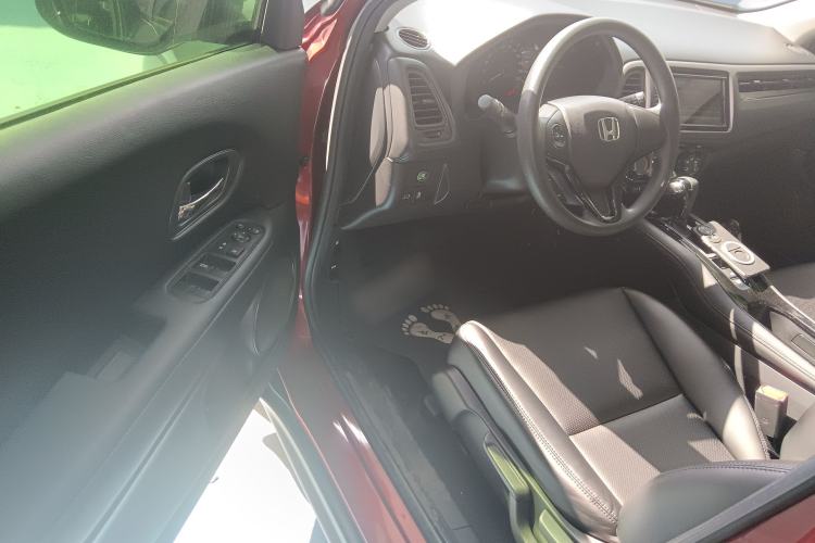 Used Honda Vezel 2015 1.8L CVT 2WD Elite Model Driver Seat