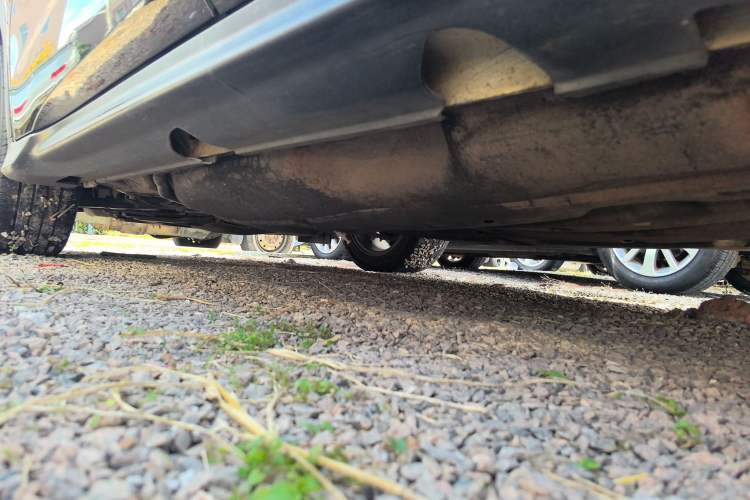 Used Honda Vezel 2015 1.8L CVT 2WD Luxury Model Left Side Sill
