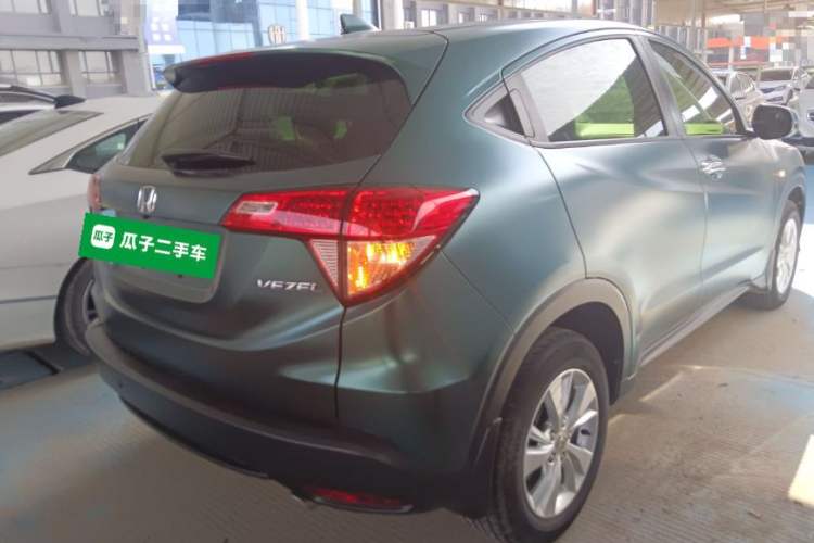 Used Honda Vezel 2015 1.8L CVT 2WD Elite Model Rear Right 45 Deg