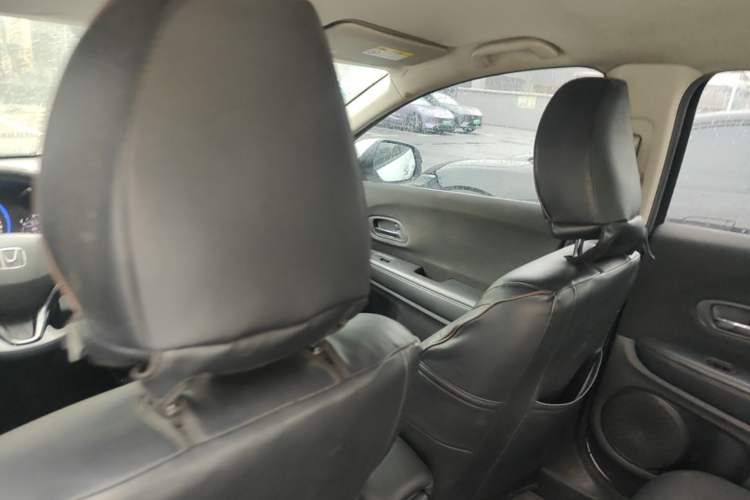 Used Honda Vezel 2015 1.5L CVT two-wheel drive Comfort trim Headliner