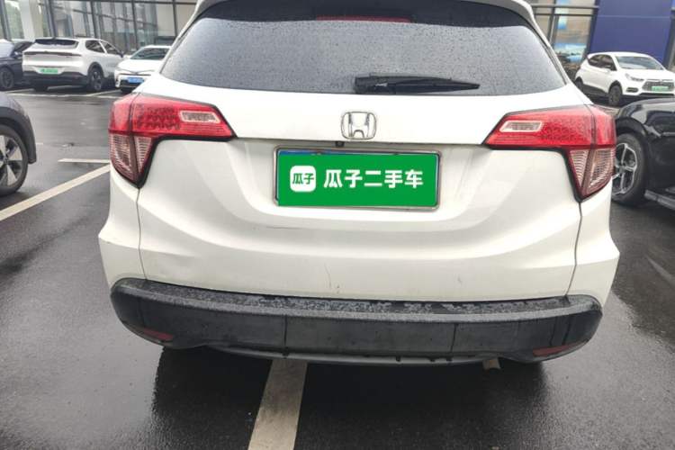 Used Honda Vezel 2015 1.5L CVT two-wheel drive Comfort trim Rear