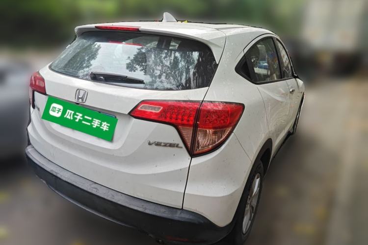 Used Honda Vezel 2015 1.5L CVT two-wheel drive Comfort trim Rear Right 45 Deg