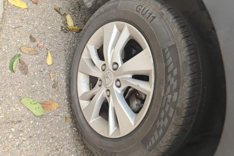 Used Honda Vezel 2015 1.5L CVT two-wheel drive Comfort trim Right Front Wheel Hub