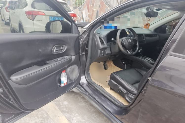 Used Honda Vezel 2015 1.5L CVT two-wheel drive Comfort trim Driver Seat