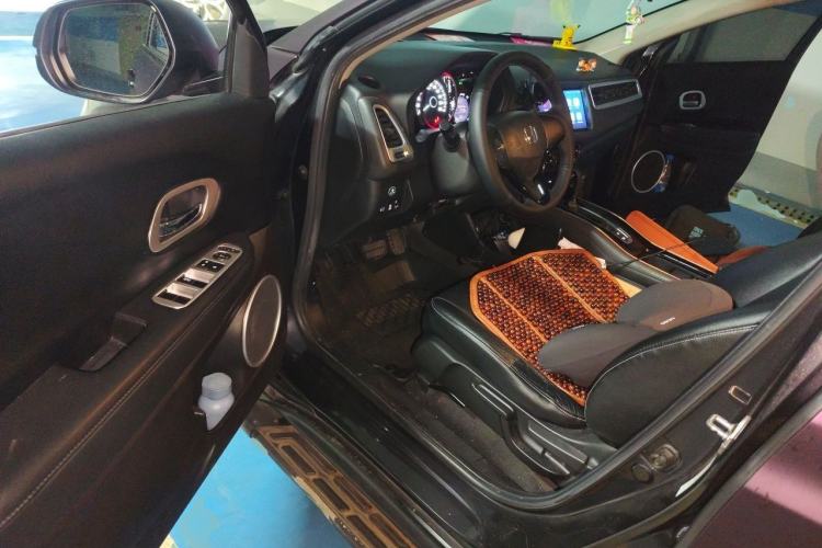 Used Honda Vezel 2015 1.5L CVT two-wheel drive Comfort trim Driver Seat