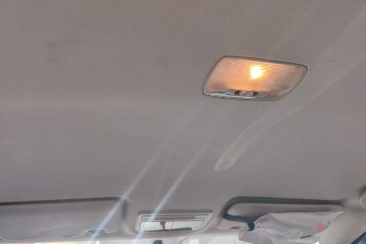 Used Honda Vezel 2015 1.5L CVT two-wheel drive Comfort trim Headliner