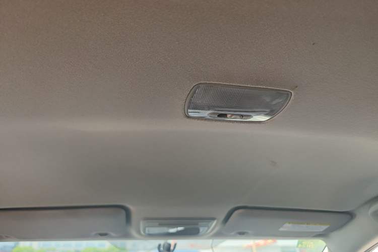 Used Honda Vezel 2015 1.5L CVT two-wheel drive Comfort trim Headliner