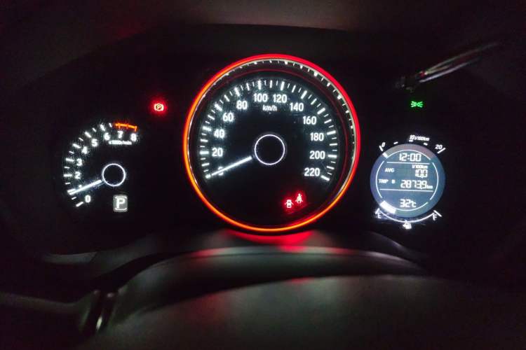 Used Honda Vezel 2015 1.5L CVT two-wheel drive Comfort trim Instrument Cluster