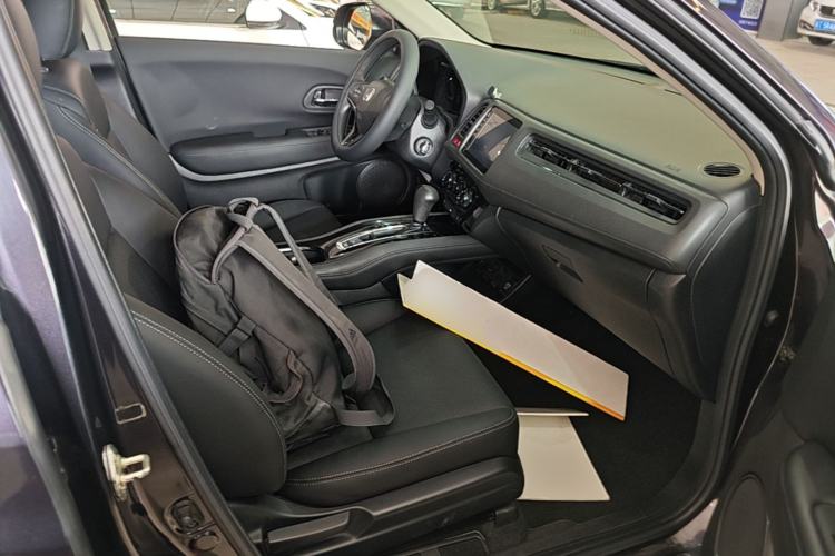 Used Honda Vezel 2015 1.5L CVT two-wheel drive Comfort trim Right Front Seat