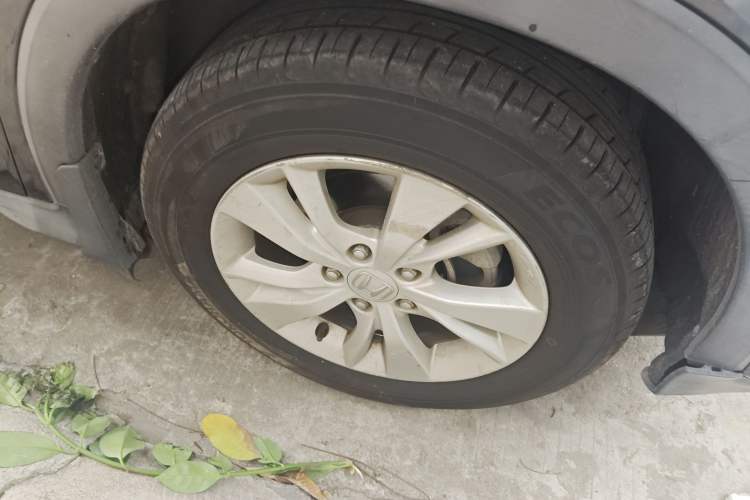 Used Honda Vezel 2015 1.5L CVT two-wheel drive Comfort trim Right Front Wheel Hub