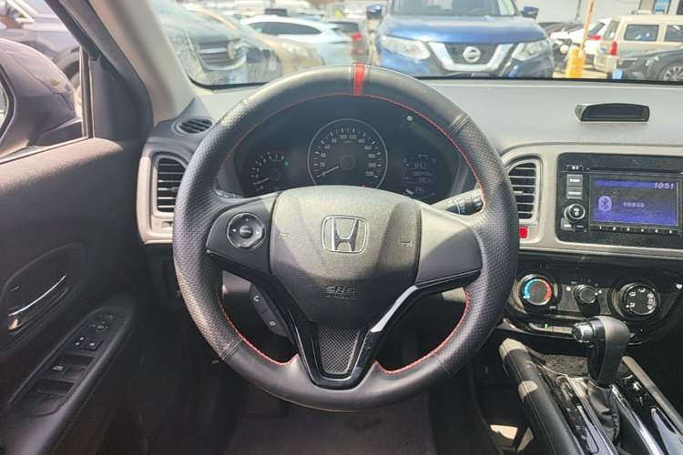 Used Honda Vezel 2015 1.5L CVT two-wheel drive Comfort trim Steering Wheel