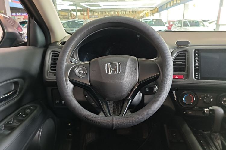 Used Honda Vezel 2015 1.5L CVT two-wheel drive Comfort trim Steering Wheel