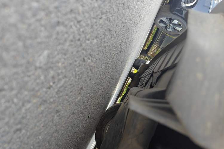 Used Honda Vezel  Chassis Front Right