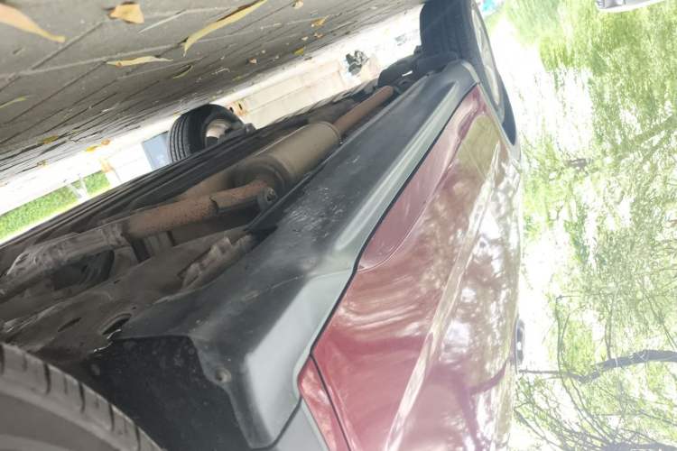 Used Honda Vezel 2015 1.5L CVT two-wheel drive Comfort trim Chassis Front Right