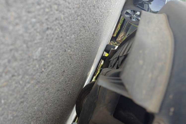 Used Honda Vezel  Chassis Rear Right