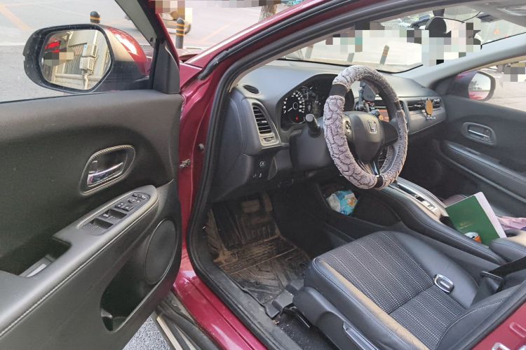 Used Honda Vezel 2015 1.8L CVT 2WD Elite Model Driver Seat
