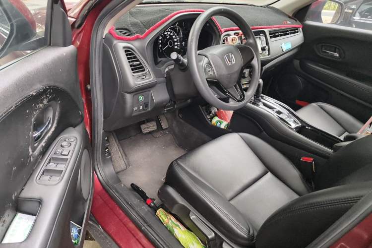 Used Honda Vezel 2015 1.5L CVT two-wheel drive Comfort trim Driver Seat