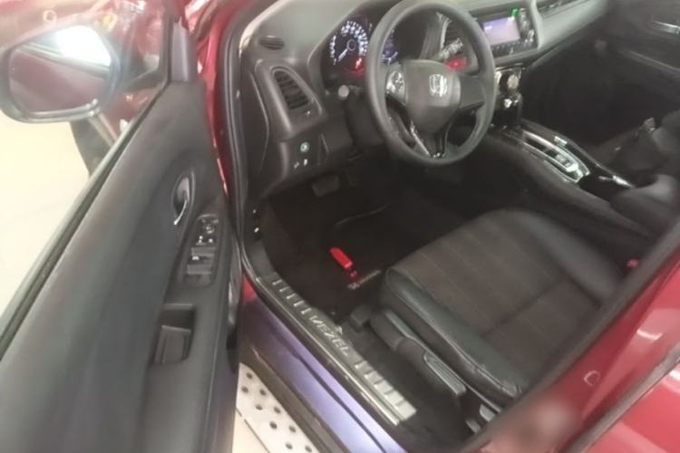 Used Honda Vezel 2015 1.8L CVT 2WD Elite Model Driver Seat