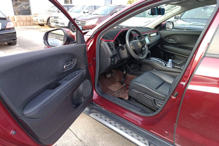 Used Honda Vezel 2015 1.8L CVT 2WD Elite Model Driver Seat