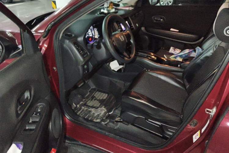 Used Honda Vezel 2015 1.5L CVT two-wheel drive Comfort trim Driver Seat