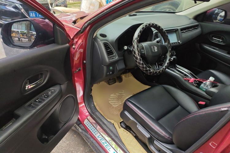 Used Honda Vezel 2015 1.5L CVT two-wheel drive Comfort trim Driver Seat