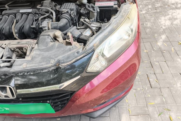 Used Honda Vezel 2015 1.5L CVT two-wheel drive Comfort trim Engine Bay Left