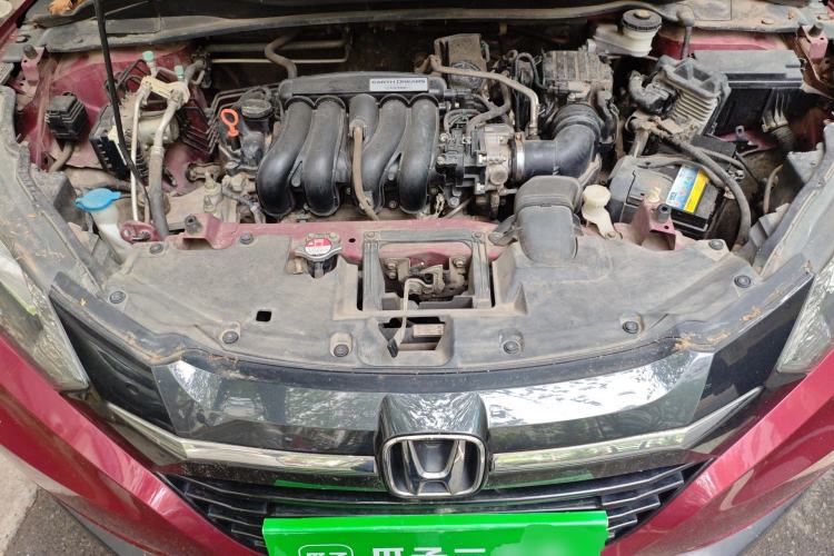 Used Honda Vezel 2015 1.5L CVT two-wheel drive Comfort trim Engine Bay