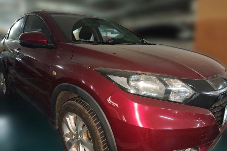 Used Honda Vezel 2015 1.5L CVT two-wheel drive Comfort trim Exterior 1