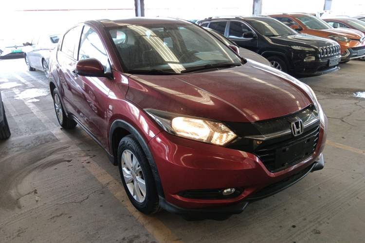 Used Honda Vezel 2015 1.5L CVT two-wheel drive Comfort trim Exterior 2