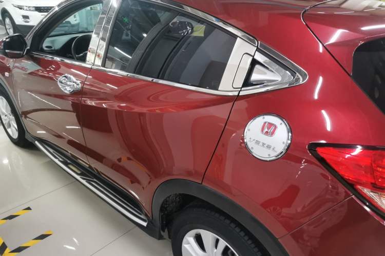 Used Honda Vezel 2015 1.5L CVT two-wheel drive Comfort trim Exterior 4