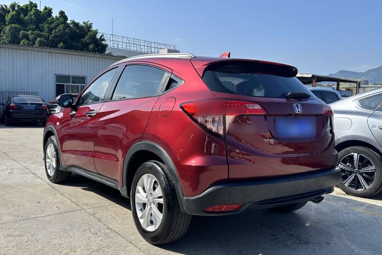 Used Honda Vezel 2015 1.8L CVT 2WD Elite Model Exterior 5