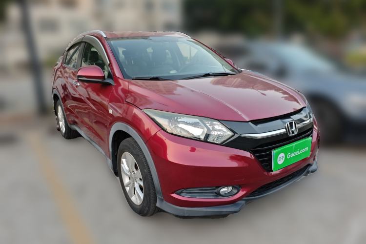 Used Honda Vezel 2015 1.5L CVT two-wheel drive Comfort trim Front Right 45 Deg
