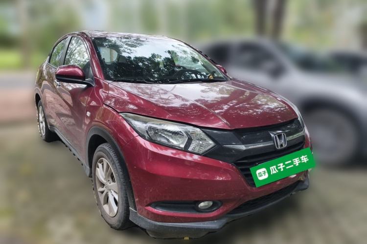 Used Honda Vezel 2015 1.5L CVT two-wheel drive Comfort trim Front Right 45 Deg