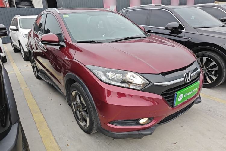 Used Honda Vezel 2015 1.8L CVT 2WD Luxury Model Front Right 45 Deg