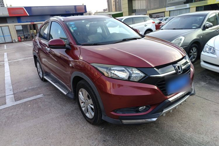 Used Honda Vezel 2015 1.8L CVT 2WD Elite Model Front Right 45 Deg