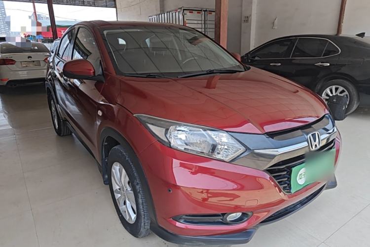 Used Honda Vezel 2015 1.8L CVT 2WD Elite Model Front Right 45 Deg