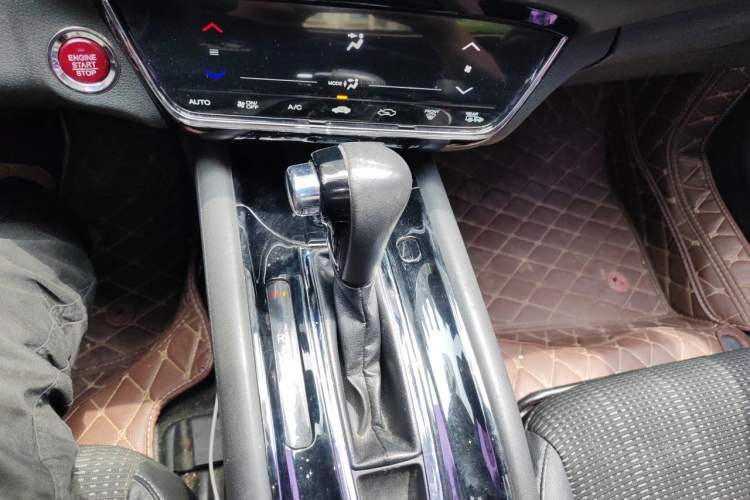 Used Honda Vezel 2015 1.8L CVT 2WD Luxury Model Gear Lever